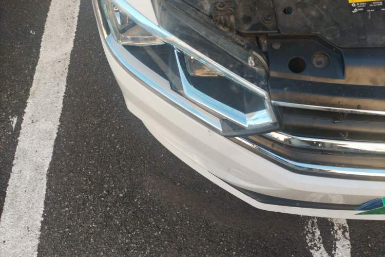 Used Volkswagen Bora 2019 Bora·Legend 1.5L Automatic Fashion Edition China V Standard Right Front Headlight