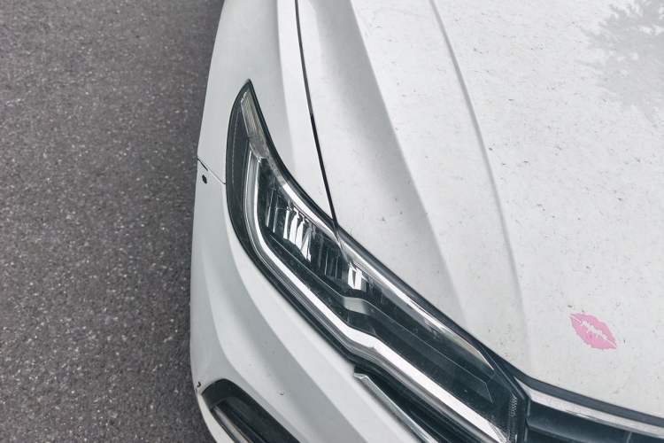 Used Volkswagen Bora 2019 Revised Version 1.5L Manual Comfort Edition China VI Standard Right Front Headlight