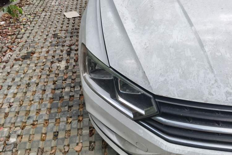 Used Volkswagen Bora 2019 Bora·Legend 1.5L Manual Fashion Edition China V Standard Right Front Headlight