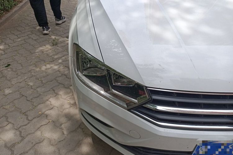 Used Volkswagen Bora 2019 Bora Legend 1.5L Manual Fashion Edition China VI Standard Right Front Headlight
