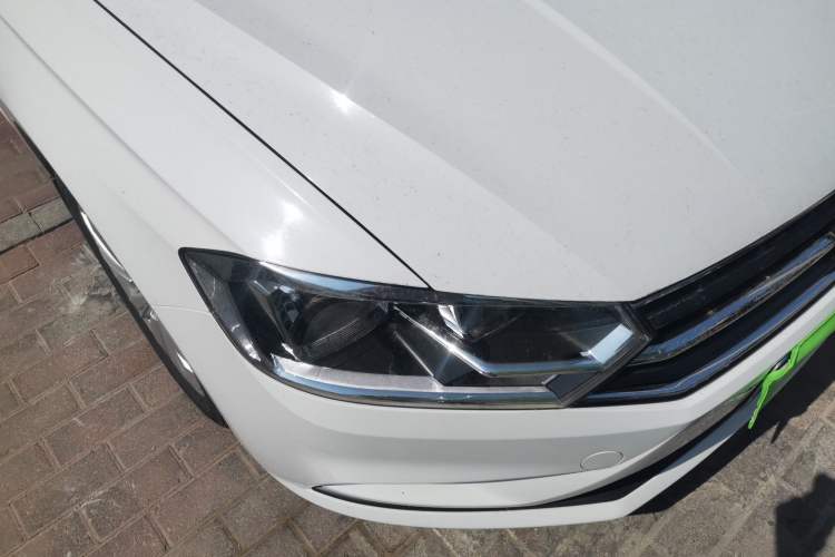 Used Volkswagen Bora 2019 Bora·Legend 1.5L Automatic Fashion Edition China V Standard Right Front Headlight