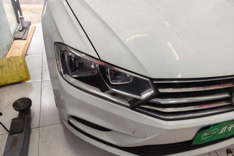 Used Volkswagen Bora 2019 Facelift Bora·Legend 1.5L Automatic Fashion Edition China VI Standard Right Front Headlight