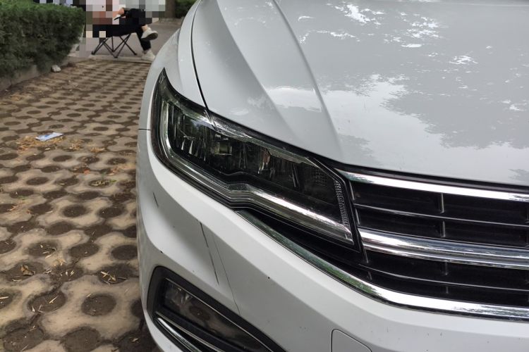 Used Volkswagen Bora 2019 Revised Version 1.5L Automatic Elite Edition China VI Standard Right Front Headlight