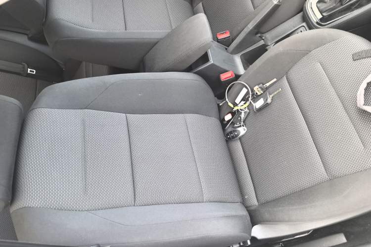 Used Volkswagen Bora 2019 Facelift Bora·Legend 1.5L Automatic Fashion Edition China VI Standard Right Front Seat