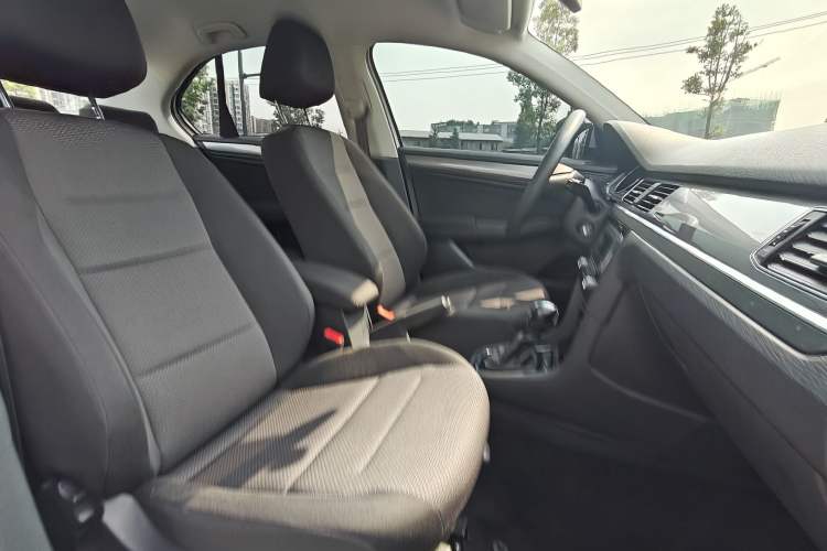 Used Volkswagen Bora 2019 Facelift Bora·Legend 1.5L Automatic Fashion Edition China VI Standard Right Front Seat