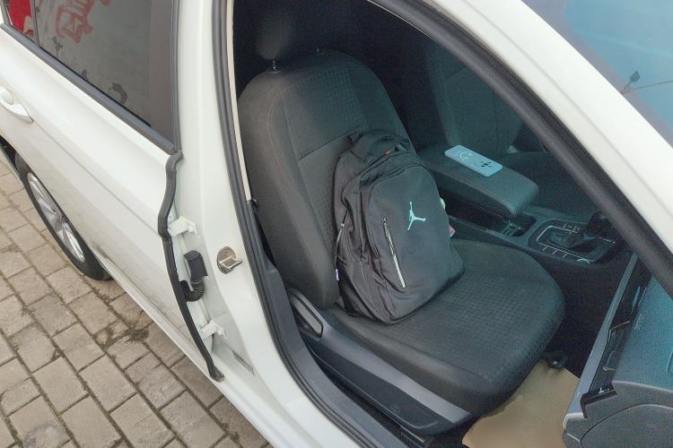Used Volkswagen Bora 2019 1.5L Automatic Fashion Model Right Front Seat