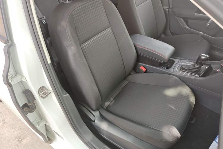 Used Volkswagen Bora 2019 Revised Version 1.5L Automatic Fashionable Style China VI Right Front Seat