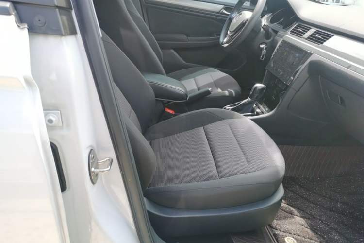 Used Volkswagen Bora 2019 Facelift Bora·Legend 1.5L Automatic Fashion Edition China VI Standard Right Front Seat