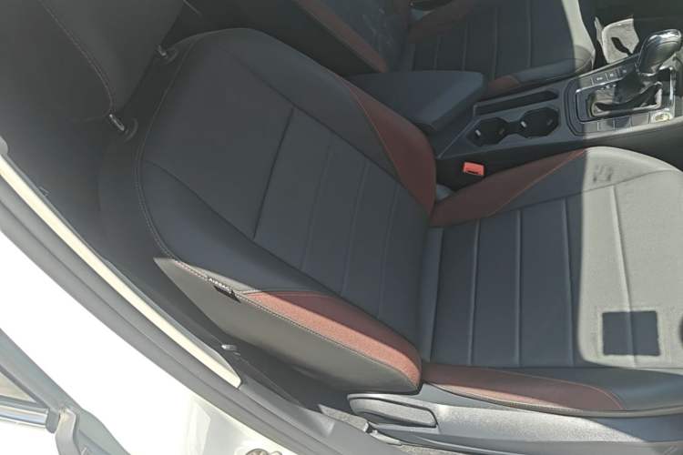 Used Volkswagen Bora 2019 Revised Version 1.5L Automatic Comfort Edition China VI Standard Right Front Seat