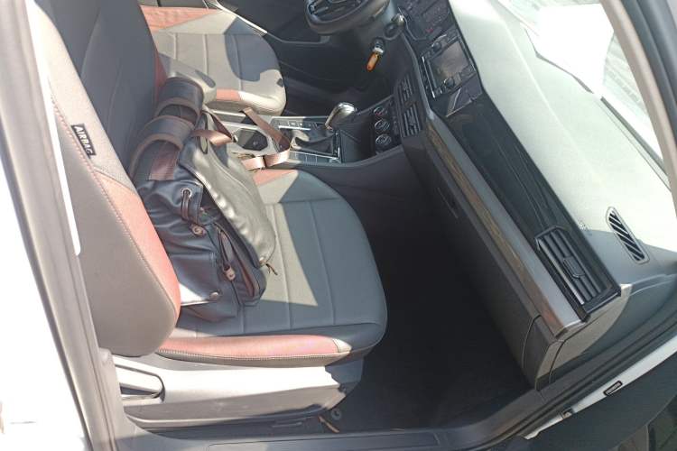 Used Volkswagen Bora 2019 Revised Version 1.5L Automatic Comfort Edition China V Standard Right Front Seat