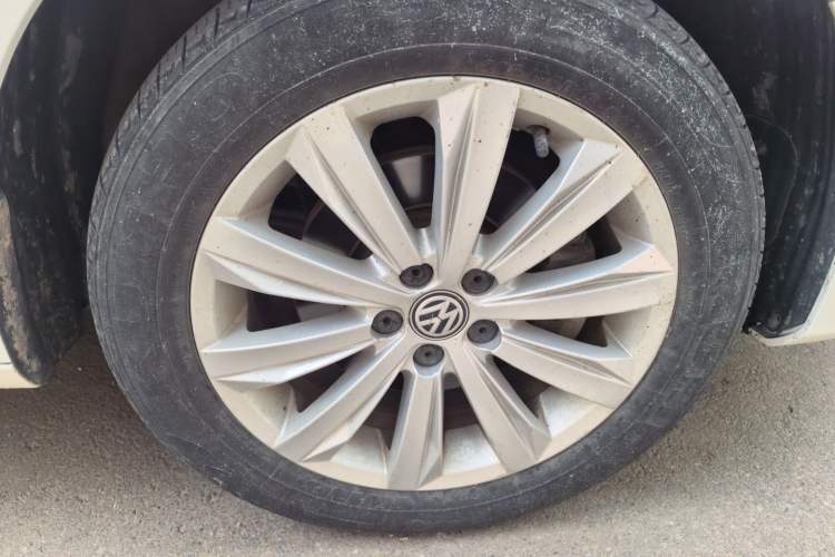 Used Volkswagen Bora 2019 Bora·Legend 1.5L Automatic Fashion Edition China V Standard Right Front Wheel Hub