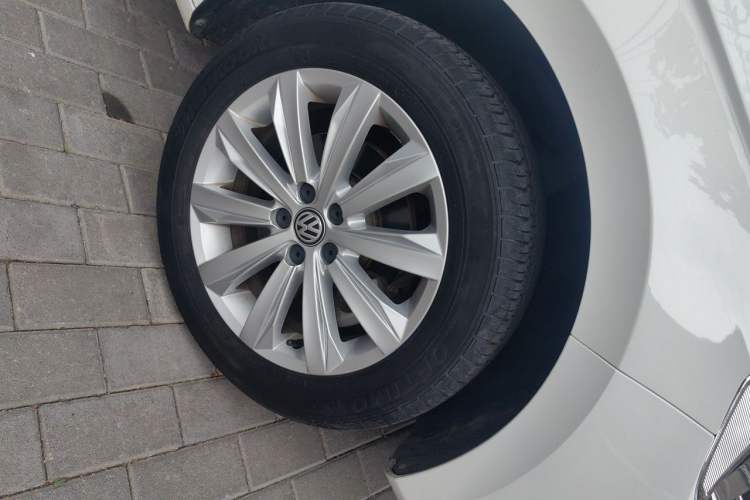 Used Volkswagen Bora 2019 Facelift Bora·Legend 1.5L Automatic Fashion Edition China VI Standard Right Front Wheel Hub