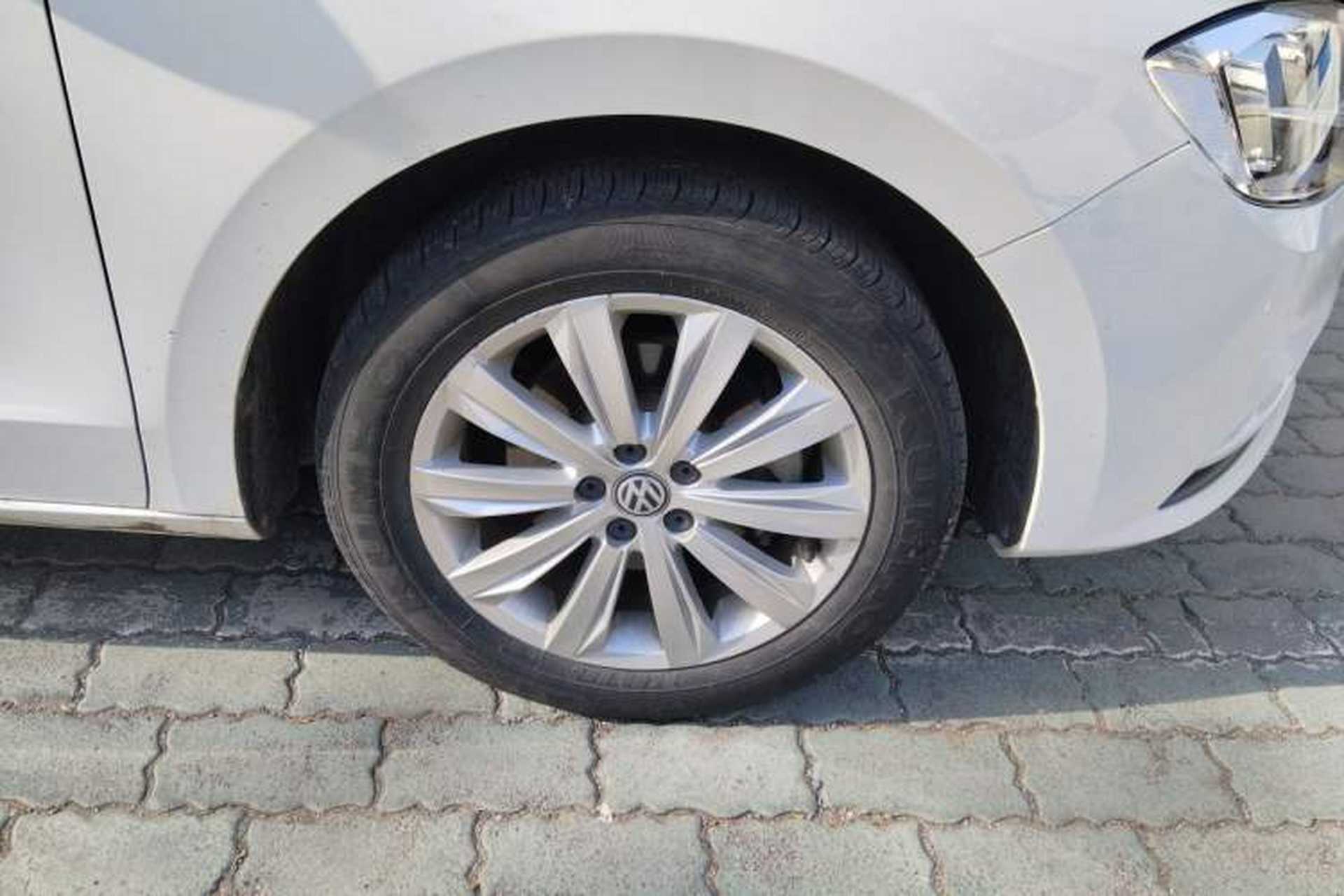 Used Volkswagen Bora 2019 Bora Legend 1.5L Manual Fashion Edition China VI Standard Right Front Wheel Hub