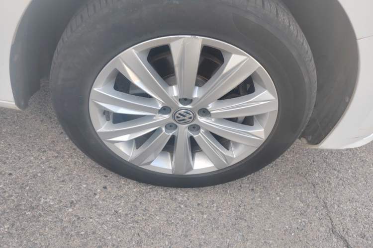 Used Volkswagen Bora 2019 Bora·Legend 1.5L Automatic Fashion Edition China VI Standard Right Front Wheel Hub