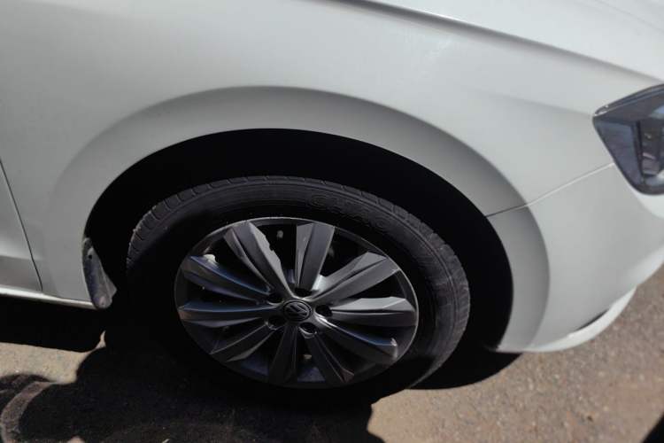 Used Volkswagen Bora 2019 Bora Legend 1.5L Manual Fashion Edition China VI Standard Right Front Wheel Hub