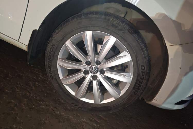 Used Volkswagen Bora 2019 Bora·Legend 1.5L Automatic Fashion Edition China VI Standard Right Front Wheel Hub
