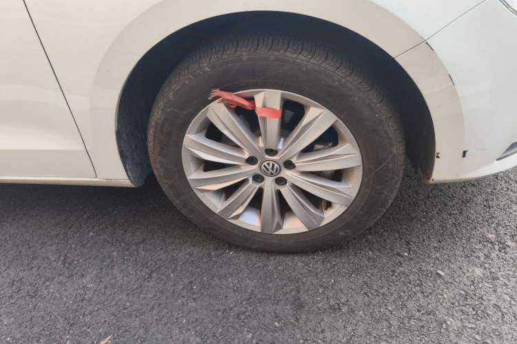 Used Volkswagen Bora 2019 Bora·Legend 1.5L Automatic Fashion Edition China V Standard Right Front Wheel Hub