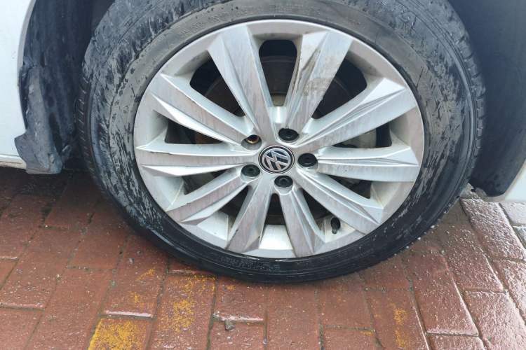 Used Volkswagen Bora 2019 Facelift Bora·Legend 1.5L Automatic Fashion Edition China VI Standard Right Front Wheel Hub