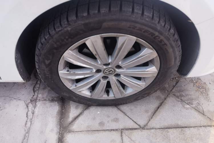 Used Volkswagen Bora 2019 Bora·Legend 1.5L Automatic Fashion Edition China VI Standard Right Front Wheel Hub