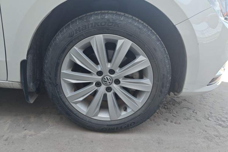 Used Volkswagen Bora 2019 Facelift Bora·Legend 1.5L Automatic Fashion Edition China VI Standard Right Front Wheel Hub