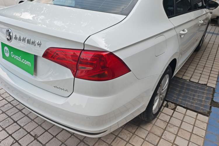 Used Volkswagen Bora 2019 Facelift Bora·Legend 1.5L Automatic Fashion Edition China VI Standard Right Rear Taillight