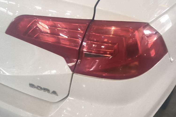Used Volkswagen Bora 2019 Facelift Bora·Legend 1.5L Automatic Fashion Edition China VI Standard Right Rear Taillight