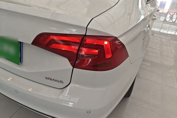 Used Volkswagen Bora 2019 Facelift Bora·Legend 1.5L Automatic Fashion Edition China VI Standard Right Rear Taillight