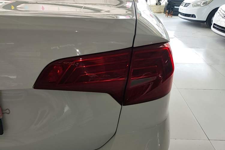 Used Volkswagen Bora 2019 Bora Legend 1.5L Automatic Leading Model China VI Standard Right Rear Taillight