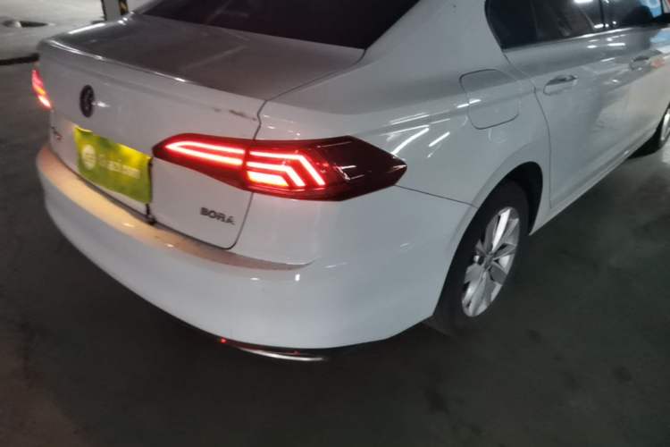Used Volkswagen Bora 2019 Revised Version 1.5L Automatic Elite Edition China V Standard Right Rear Taillight
