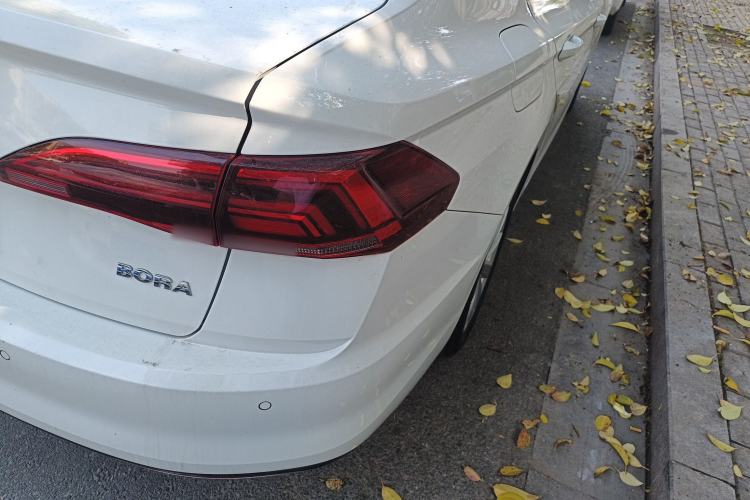 Used Volkswagen Bora 2019 1.5L Automatic Comfort Model Right Rear Taillight