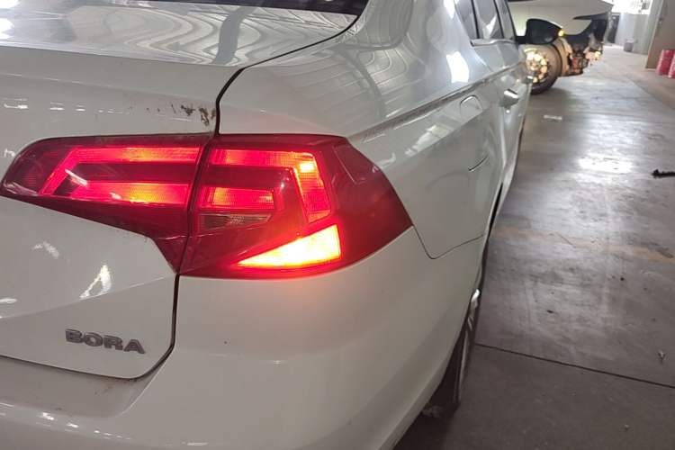 Used Volkswagen Bora 2019 Facelift Bora·Legend 1.5L Automatic Fashion Edition China VI Standard Right Rear Taillight