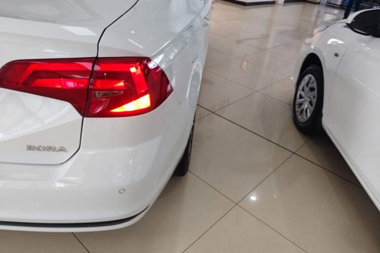 Used Volkswagen Bora 2019 Facelift Bora·Legend 1.5L Automatic Fashion Edition China VI Standard Right Rear Taillight