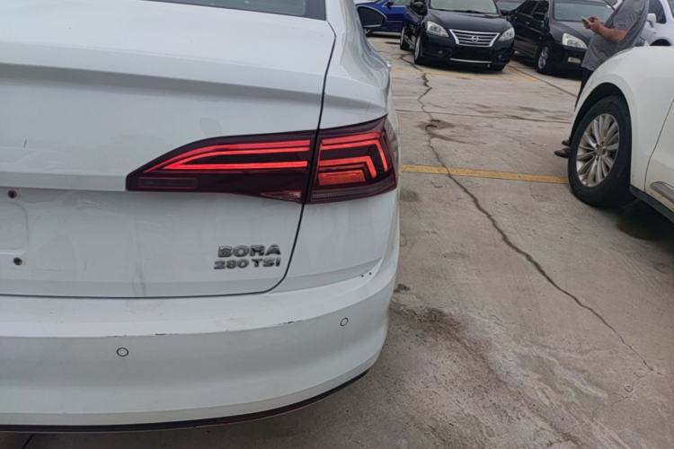 Used Volkswagen Bora 2019 Revised Version 280TSI DSG Elite Edition China V Standard Right Rear Taillight