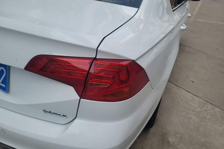 Used Volkswagen Bora 2019 Facelift Bora·Legend 1.5L Automatic Fashion Edition China VI Standard Right Rear Taillight