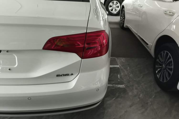 Used Volkswagen Bora 2019 Bora·Legend 1.5L Automatic Fashion Edition China VI Standard Right Rear Taillight