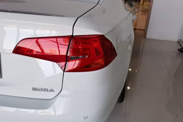 Used Volkswagen Bora 2019 Facelift Bora·Legend 1.5L Automatic Fashion Edition China VI Standard Right Rear Taillight