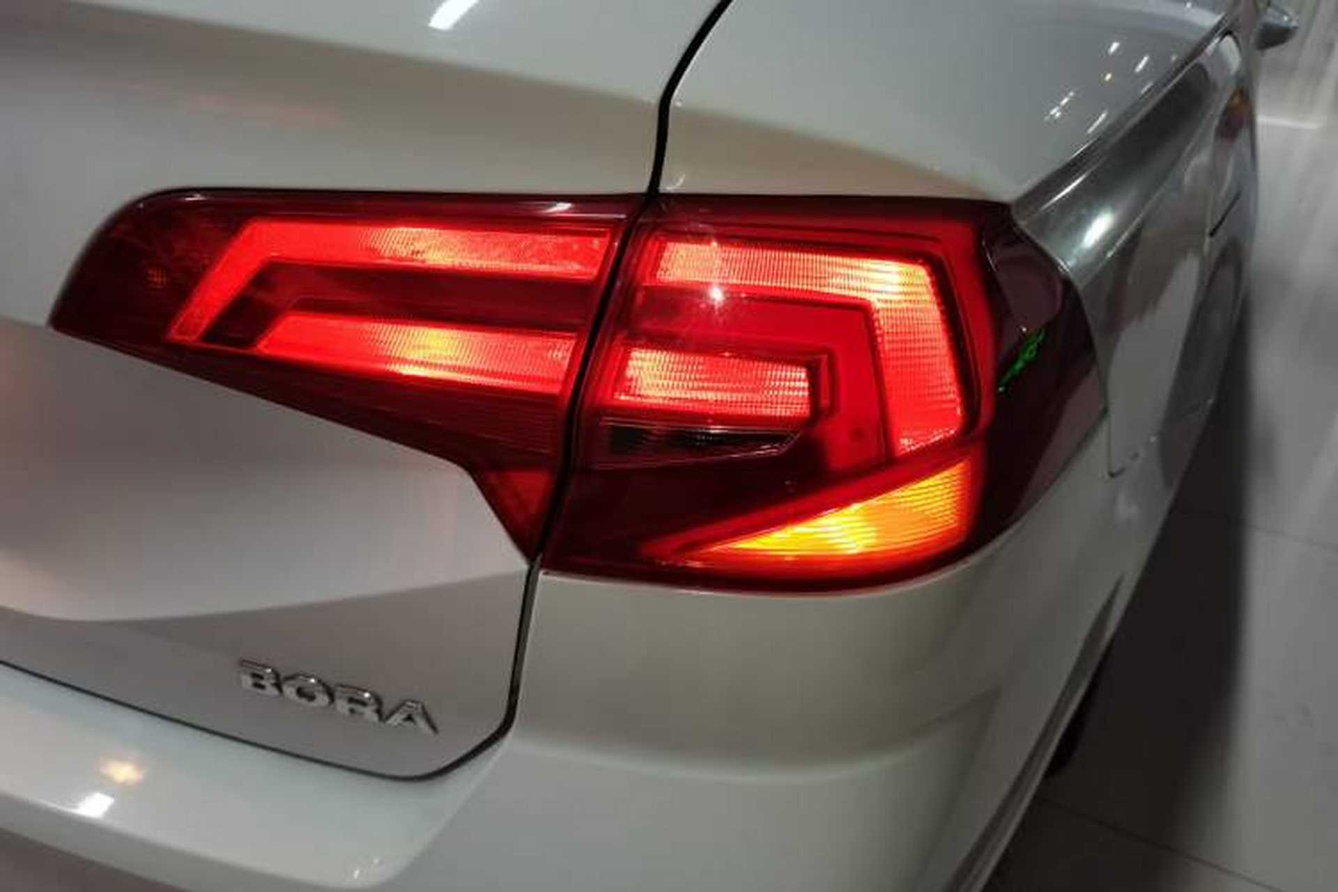 Used Volkswagen Bora 2019 Facelift Bora·Legend 1.5L Automatic Fashion Edition China VI Standard Right Rear Taillight