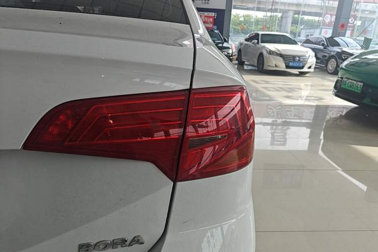 Used Volkswagen Bora 2019 Facelift Bora·Legend 1.5L Automatic Fashion Edition China VI Standard Right Rear Taillight
