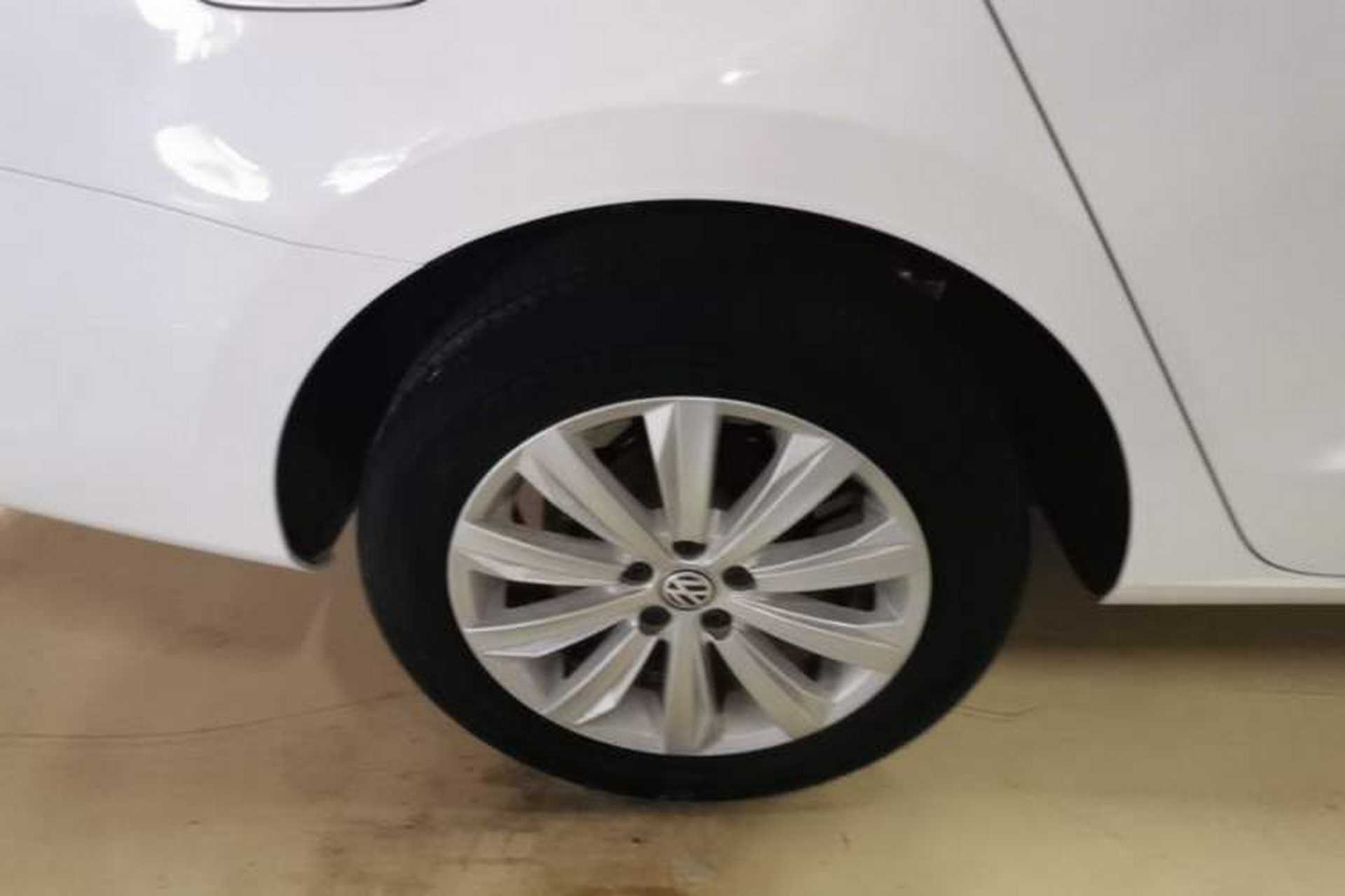 Used Volkswagen Bora 2019 Facelift Bora·Legend 1.5L Automatic Fashion Edition China VI Standard Right Rear Wheel Hub