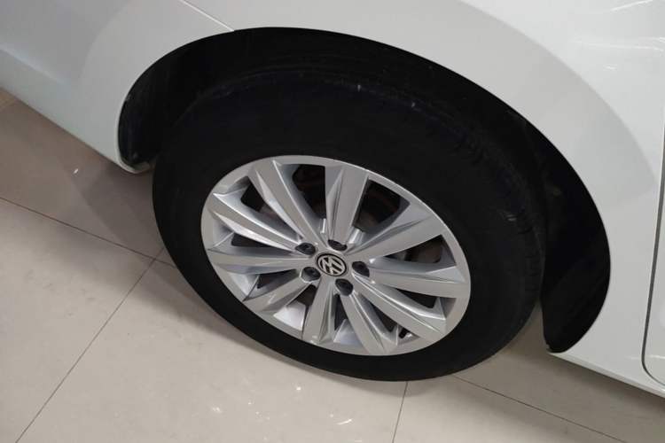 Used Volkswagen Bora 2019 Facelift Bora·Legend 1.5L Automatic Fashion Edition China VI Standard Right Rear Wheel Hub