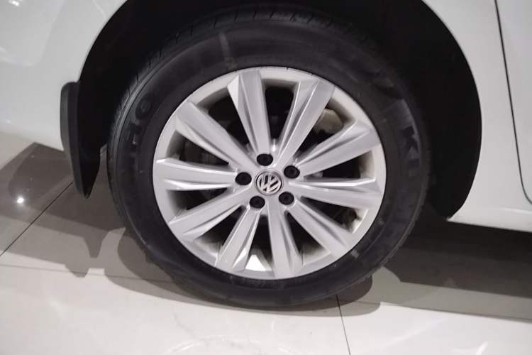 Used Volkswagen Bora 2019 Facelift Bora·Legend 1.5L Automatic Fashion Edition China VI Standard Right Rear Wheel Hub