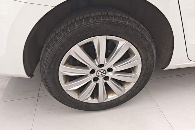 Used Volkswagen Bora 2019 Facelift Bora·Legend 1.5L Automatic Fashion Edition China VI Standard Right Rear Wheel Hub
