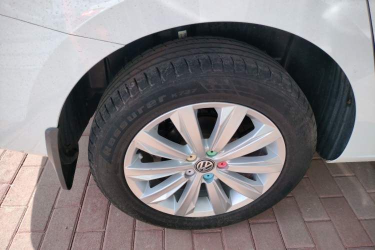 Used Volkswagen Bora 2019 Bora·Legend 1.5L Automatic Fashion Edition China VI Standard Right Rear Wheel Hub