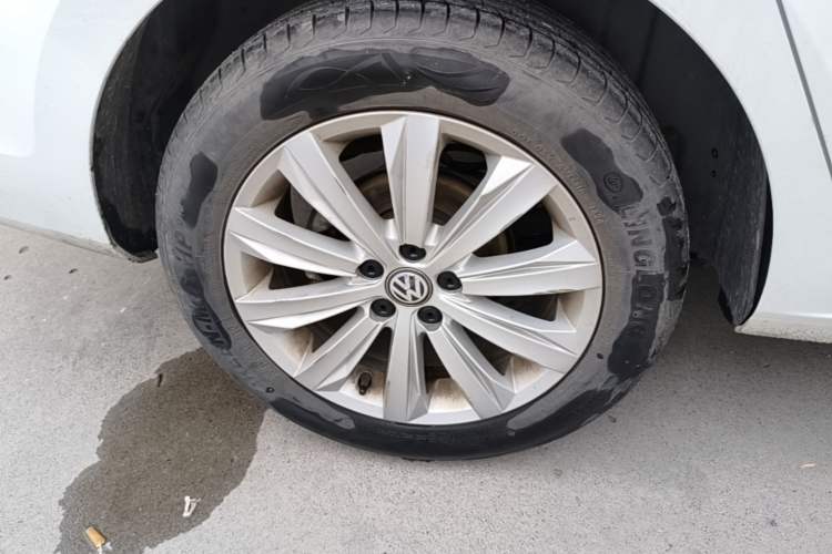 Used Volkswagen Bora 2019 Facelift Bora·Legend 1.5L Automatic Fashion Edition China VI Standard Right Rear Wheel Hub