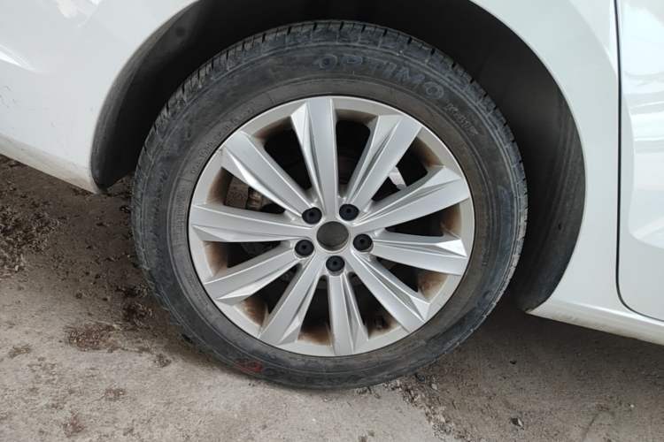 Used Volkswagen Bora 2019 Facelift Bora·Legend 1.5L Automatic Fashion Edition China VI Standard Right Rear Wheel Hub
