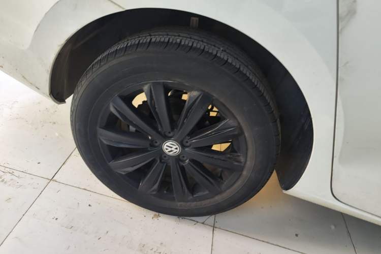 Used Volkswagen Bora 2019 Facelift Bora·Legend 1.5L Automatic Fashion Edition China VI Standard Right Rear Wheel Hub