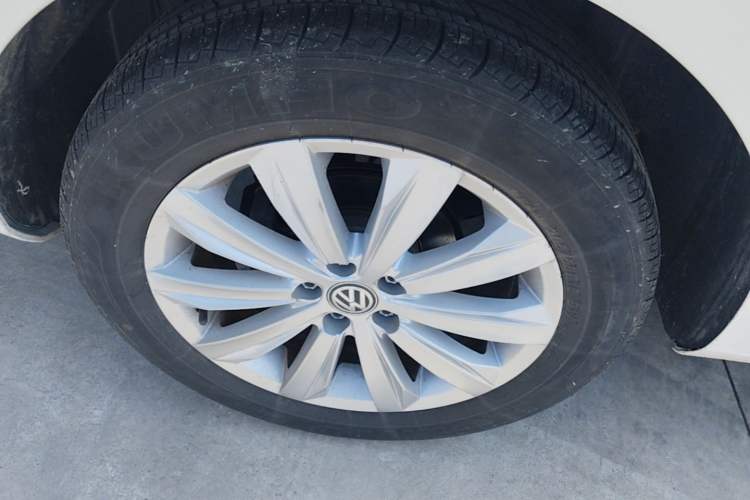 Used Volkswagen Bora 2019 Bora·Legend 1.5L Automatic Fashion Edition China VI Standard Right Rear Wheel Hub