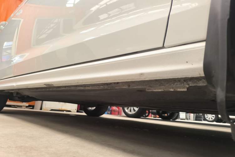 Used Volkswagen Bora 2019 Revised Version 1.5L Automatic Comfort Edition China V Standard Right Side Sill