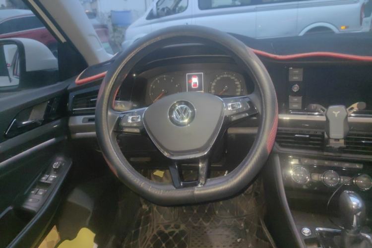 Used Volkswagen Bora 2019 Revised Version 280TSI DSG Luxury Edition China VI Standard Steering Wheel