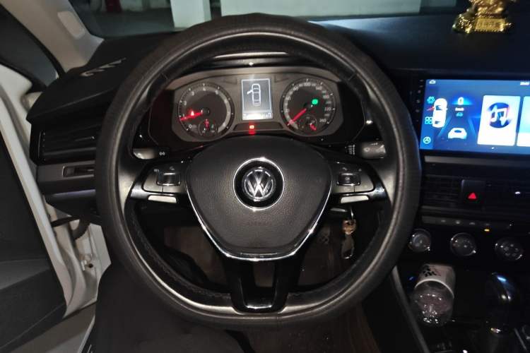 Used Volkswagen Bora 2019 1.5L Automatic Comfort Model Steering Wheel
